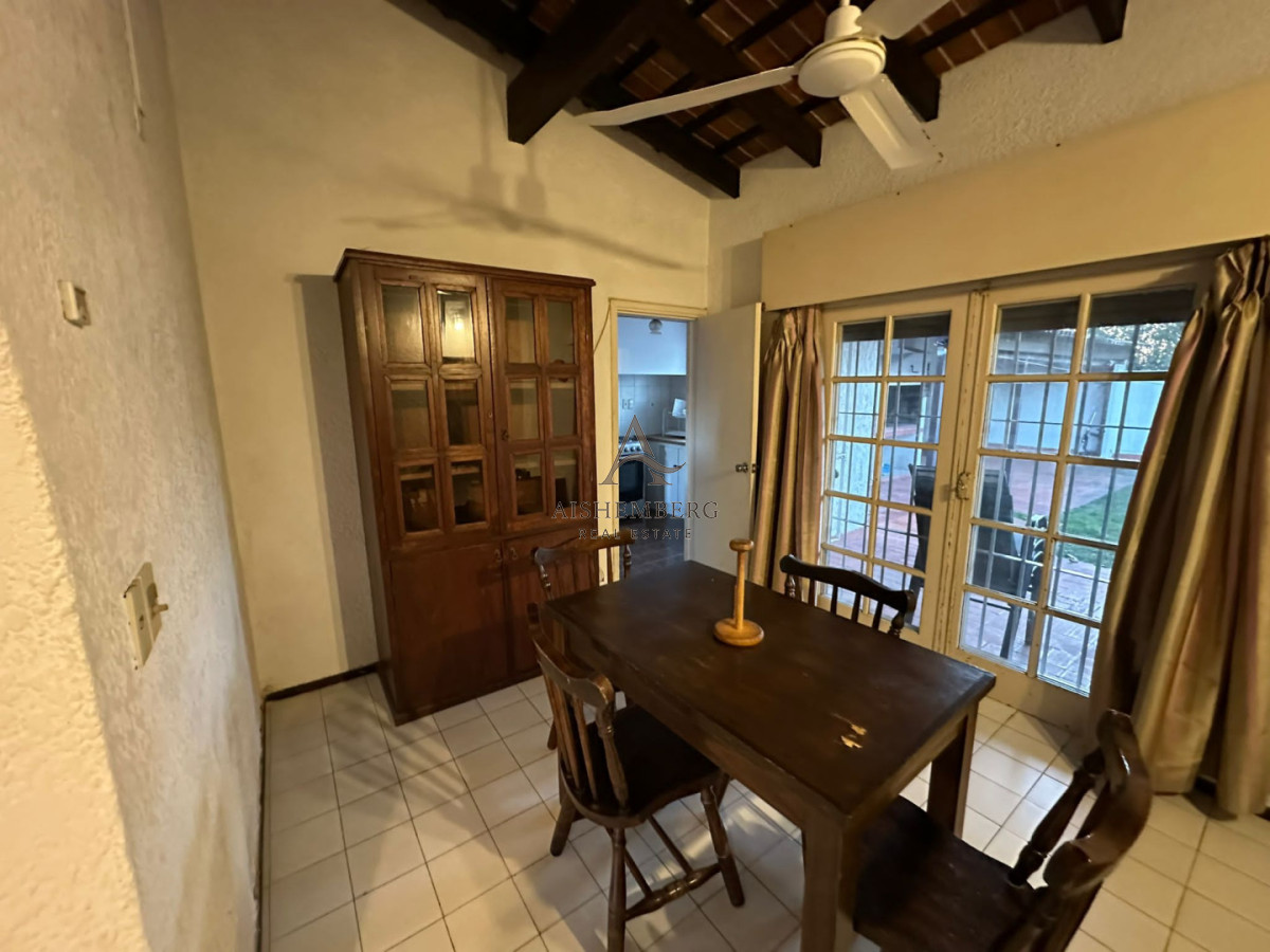 Casa ID.5602 - CASA EN ALQUILER ANUAL 3 DORMITORIOS PLAYA MANSA