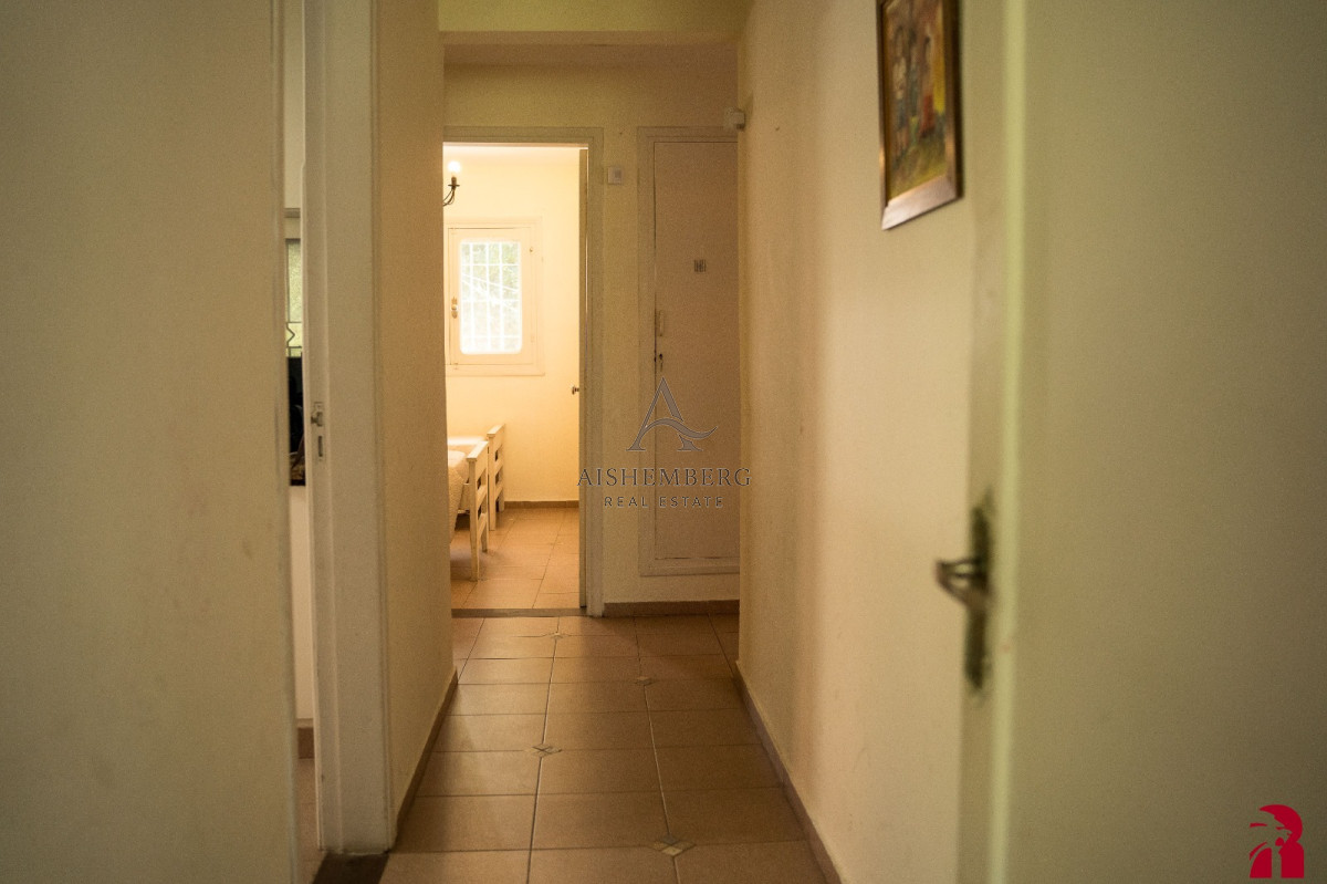 Casa ID.5308 - Venta de casa de 4 dormitorios + dep. en Cantegril, Punta del Este