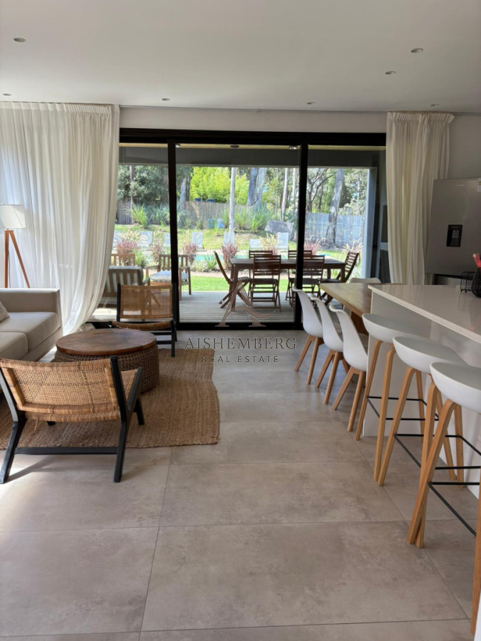 Casa ID.5364 - ALQUILER TEMPORAL DE CASA 4 DORMITORIOS EN LA BARRA