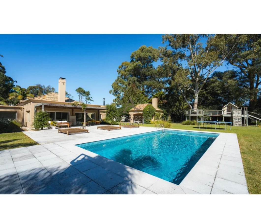 Casa ID.5589 - ALQUILER TEMPORAL DE CASAEN BARRIO PRIVADO PUNTA DEL ESTE