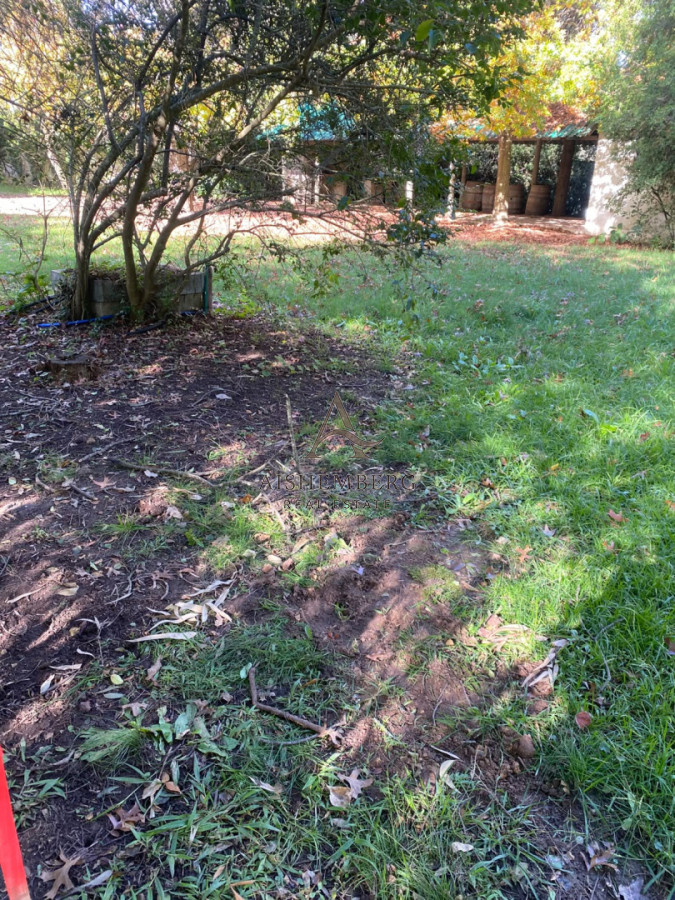 Terreno ID.5609 - VENTA DE TERRENO EN EL TESORO CON PARILLERO 