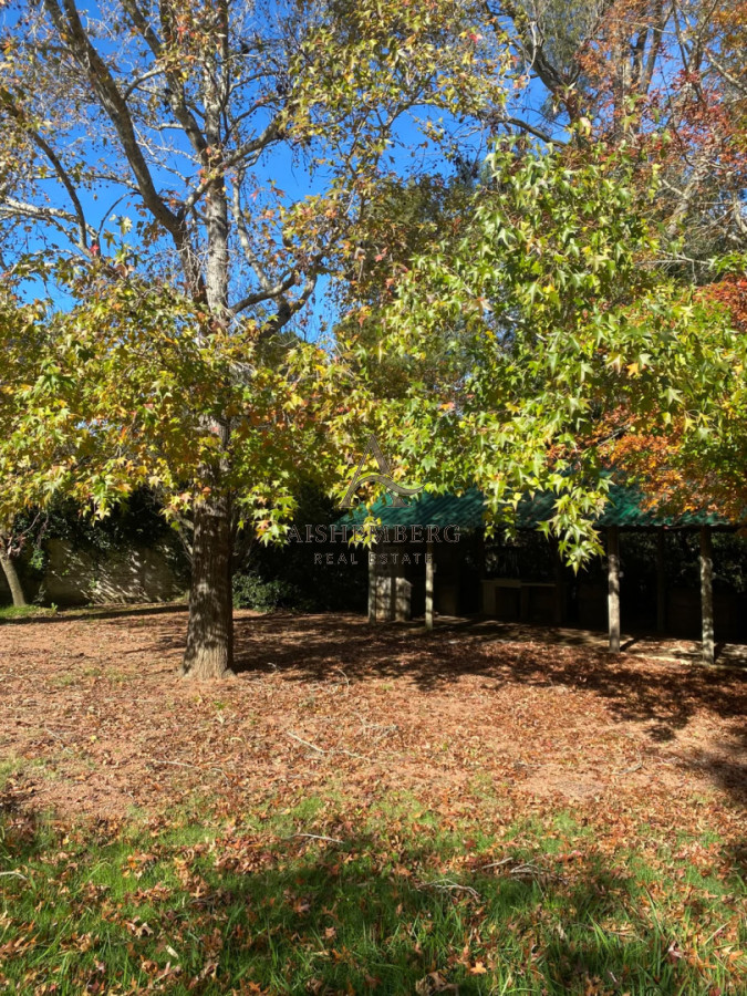 Terreno ID.5609 - VENTA DE TERRENO EN EL TESORO CON PARILLERO 