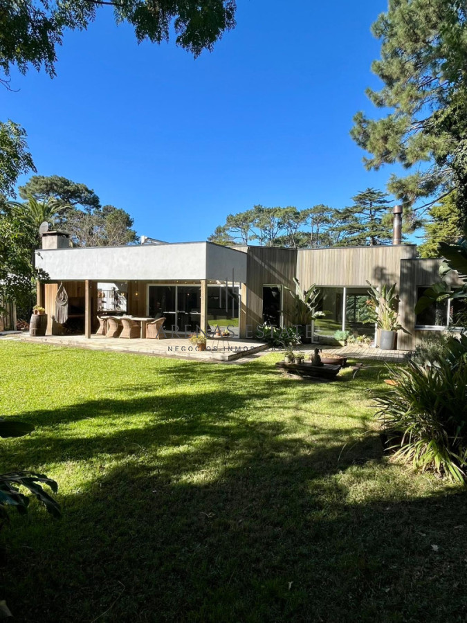 Casa ID.4579 - Casa alquiler enero 3 dormitorios en Punta del Este 