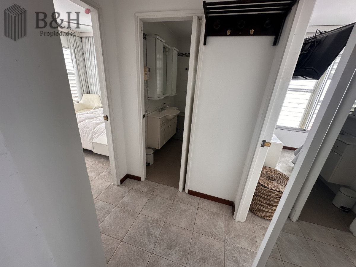 Apartamento ID.7829 - Apartamento en venta - Península, Punta del Este