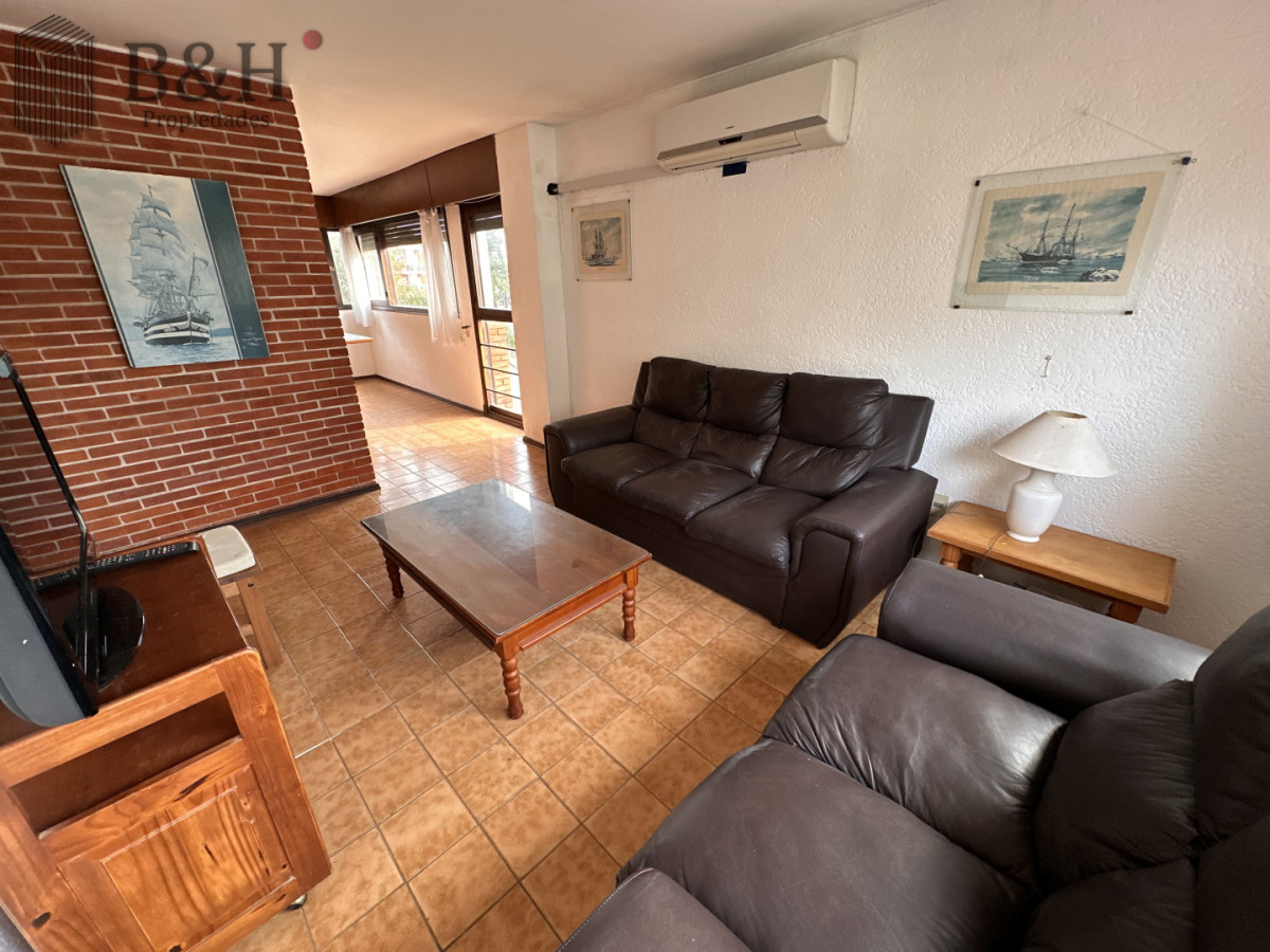 Apartamento ID.8074 - Apartamento 3 dormitorios tipo dúplex en Aidy Grill — a pasos de Punta Shopping 