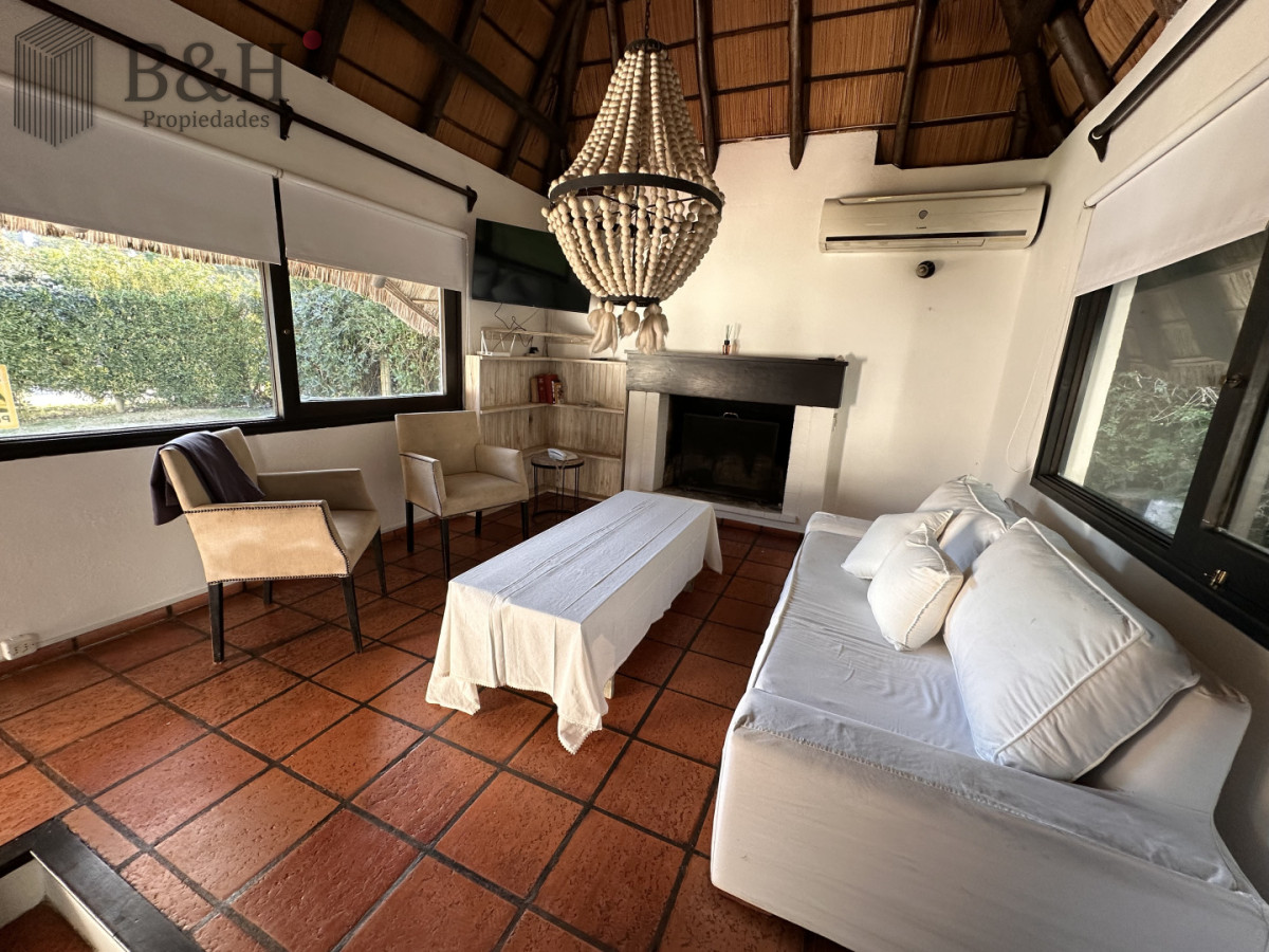 Casa ID.7781 - Casa en alquiler anual - Comodidad y calidad de vida todo el año