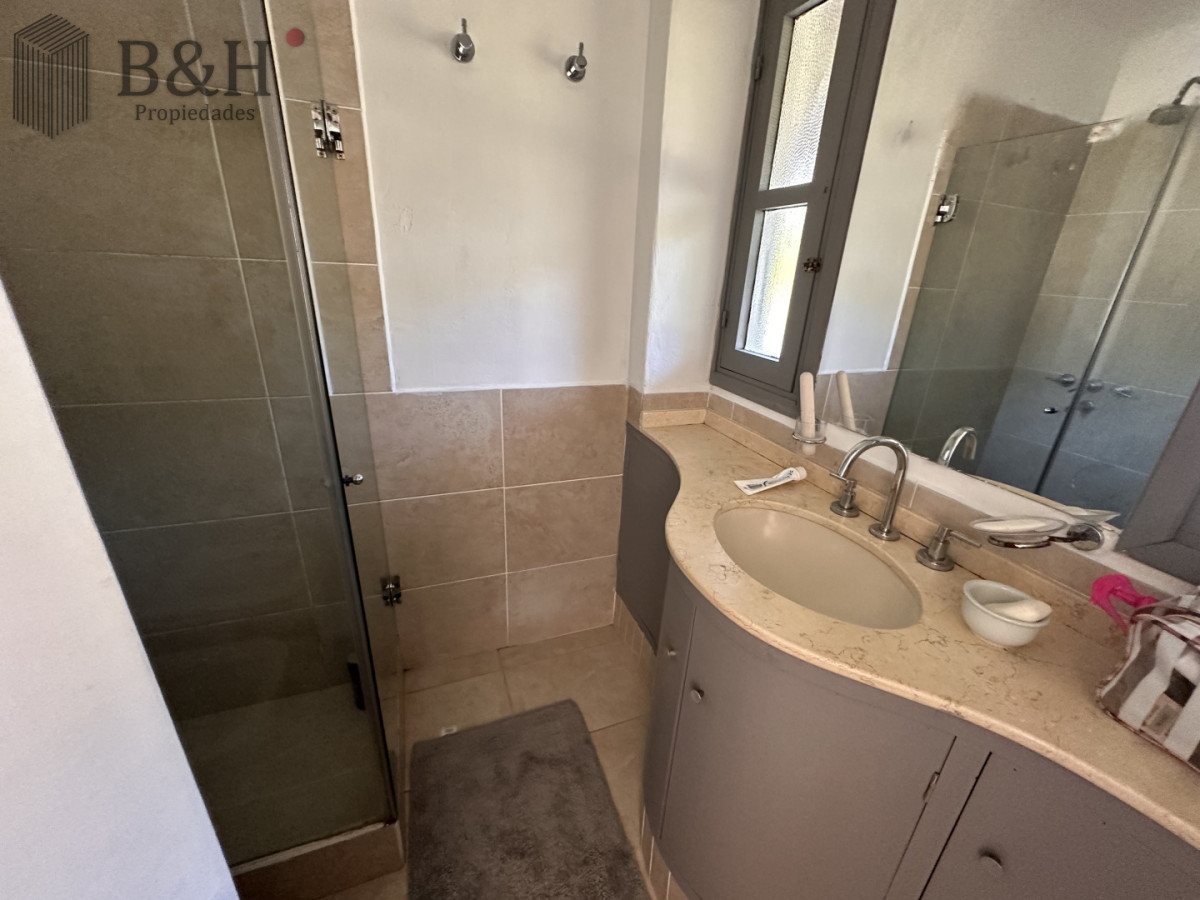 Casa ID.7781 - Casa en alquiler anual - Comodidad y calidad de vida todo el año