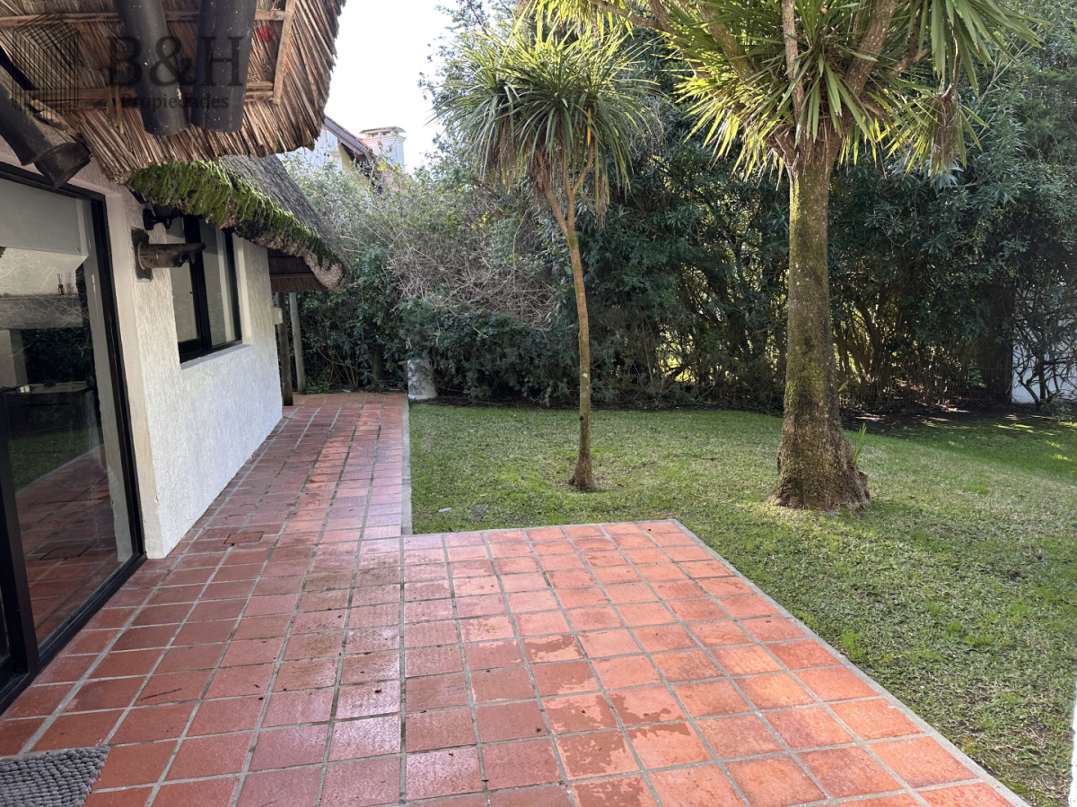 Casa ID.7781 - Casa en alquiler anual - Comodidad y calidad de vida todo el año