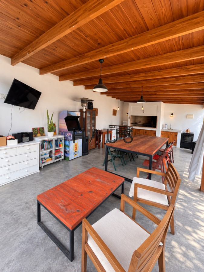 Casa ID.1080 -  ? Casa en San Rafael 