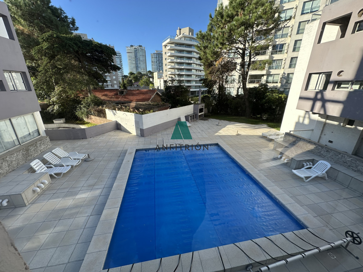 Apartamento ID.401 - Apartamento tres dormitorios en Brava Punta del Este 