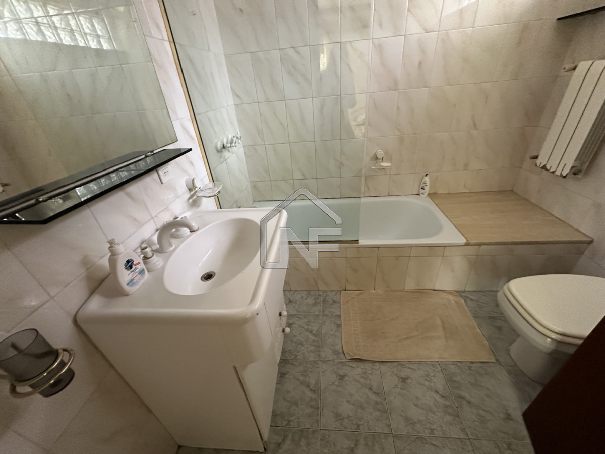 Casa ID.189 - Casa en alquiler enero de 4 dormitorios en Punta del Este 