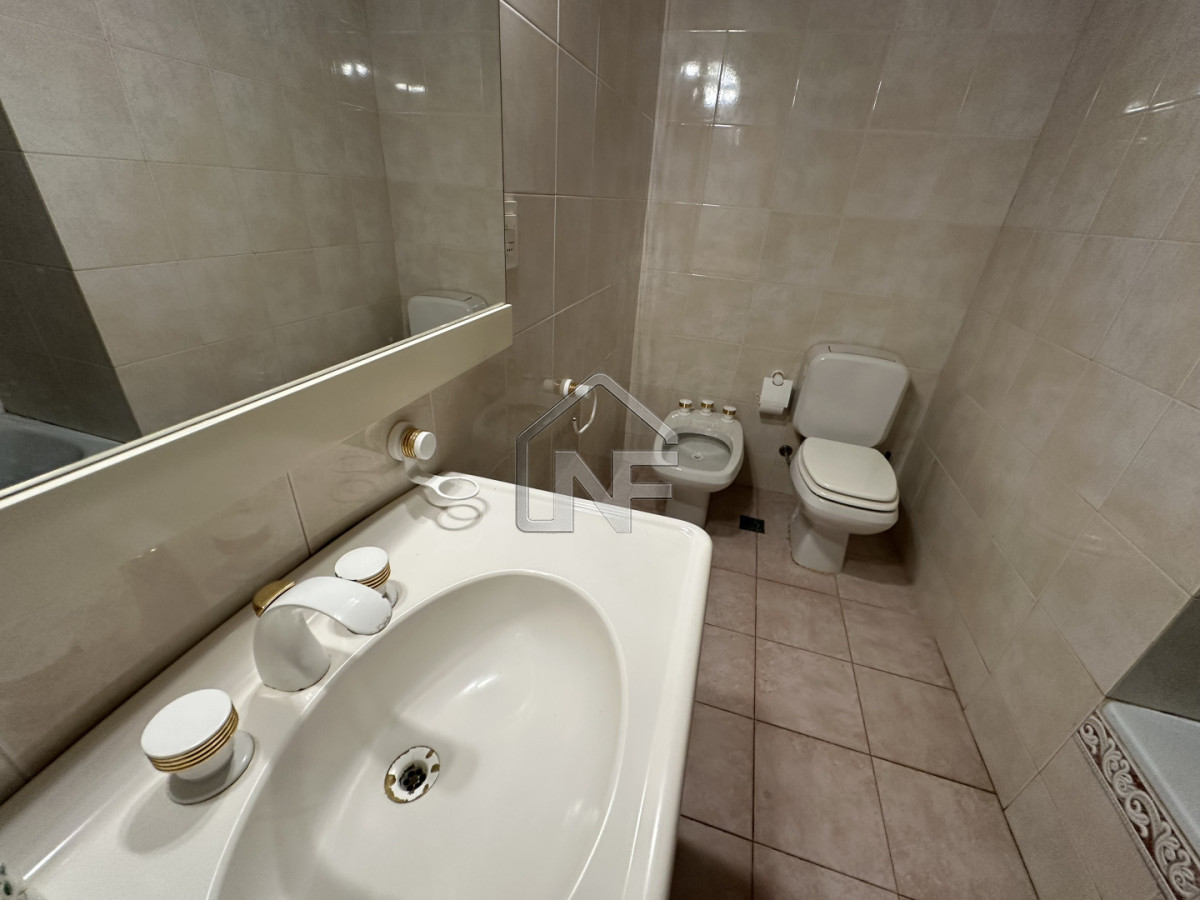 Casa ID.189 - Casa en alquiler enero de 4 dormitorios en Punta del Este 