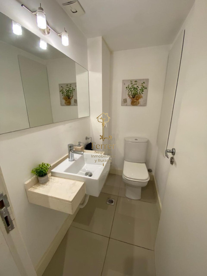 Apartamento ID.739 - Apartamento en venta de 1 dormitorio y medio + 2 baños en Punta del Este 