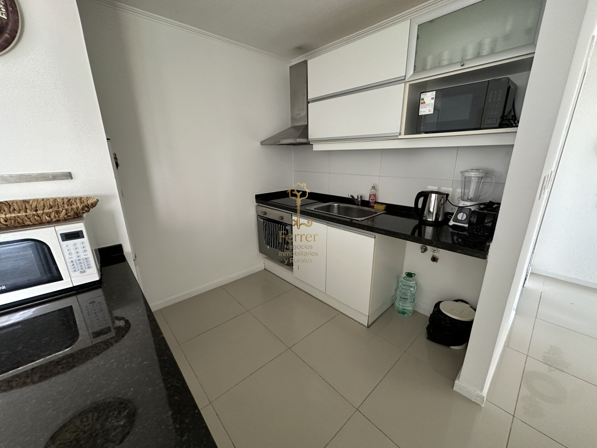 Apartamento ID.488 - Exclusivo apartamento de 2 dormitorios con parrillero y amenities premium en Punta del Este 