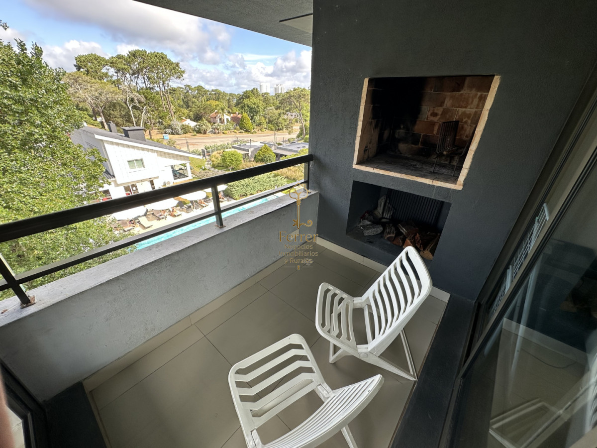 Apartamento ID.469 - Apartamento alquiler invernal de 2 dormitorios terraza con parrillero en Punta del Este, San Rafael