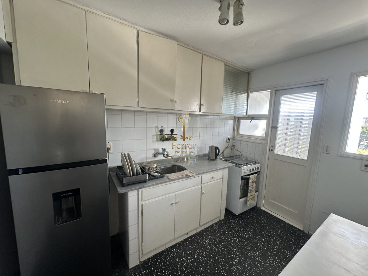 Apartamento ID.508 - Apartamento en alquiler de tres dormitorios en brava Punta del Este