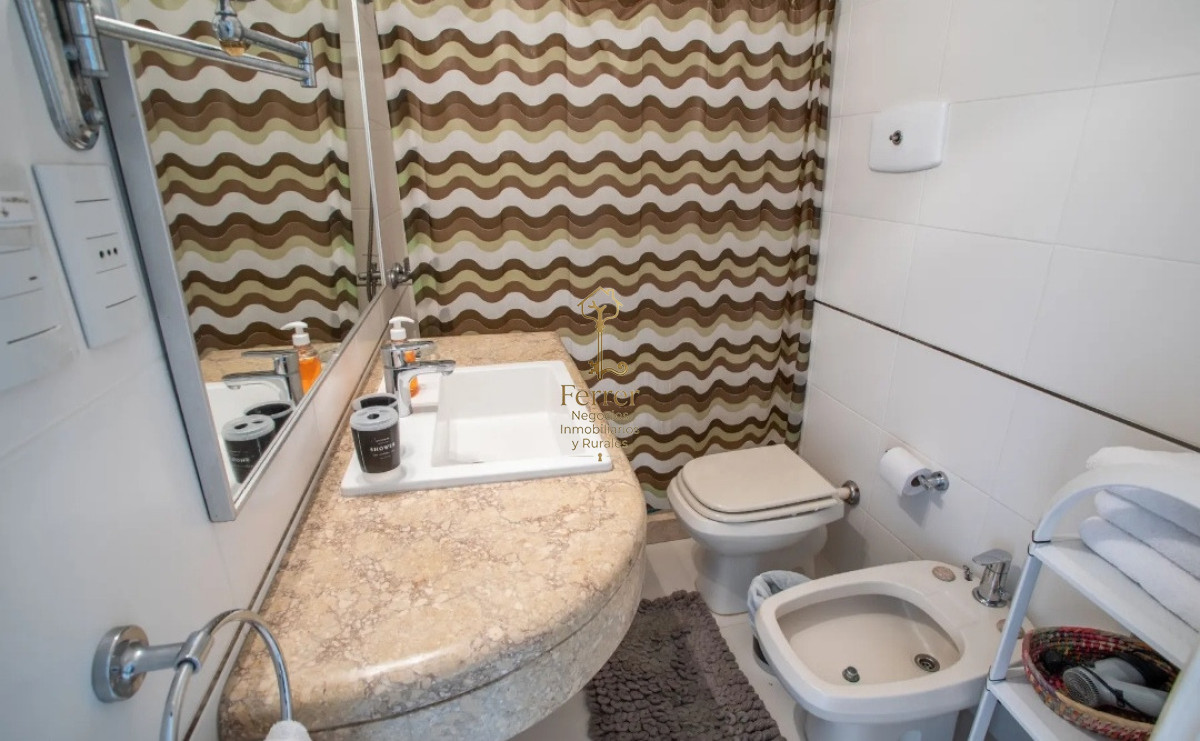 Apartamento ID.618 - Alquiler apartamento de 2 dormitorios en Punta del Este península 