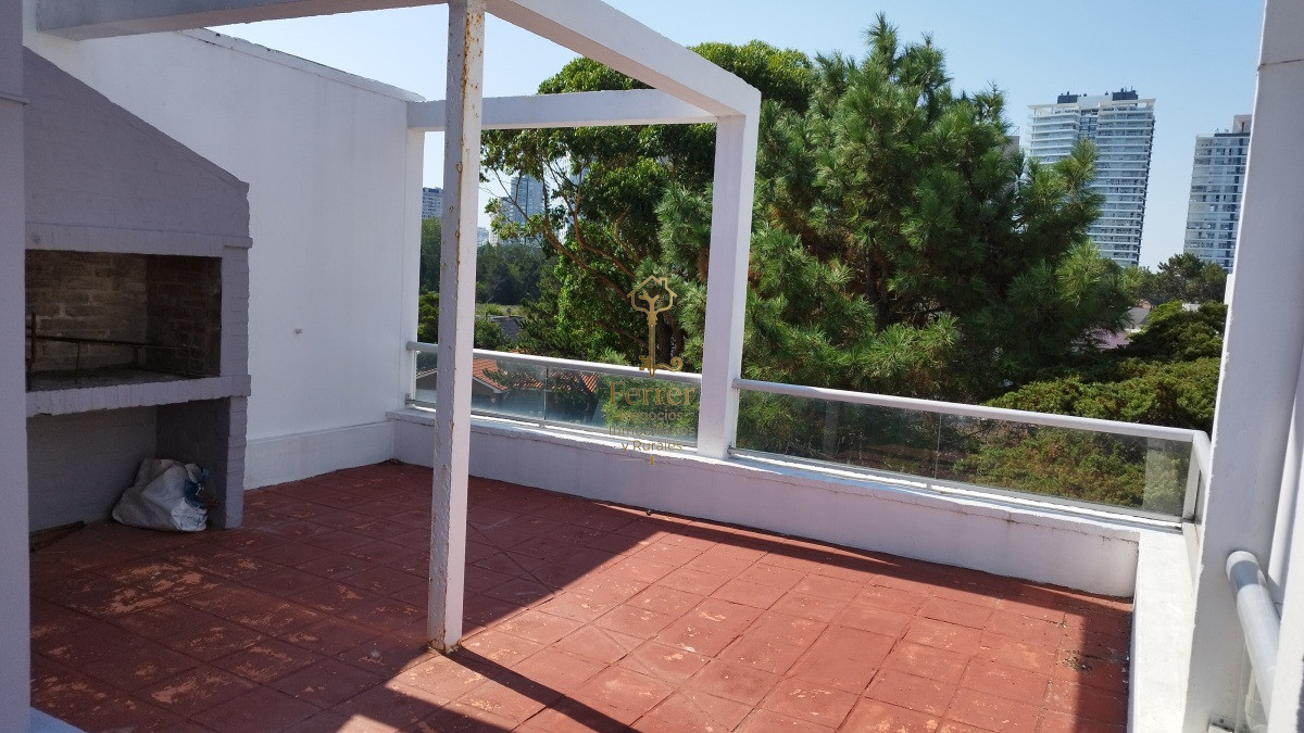 Apartamento ID.498 - Apartamento en alquiler enero febrero de dos dormitorios en brava Punta del Este 