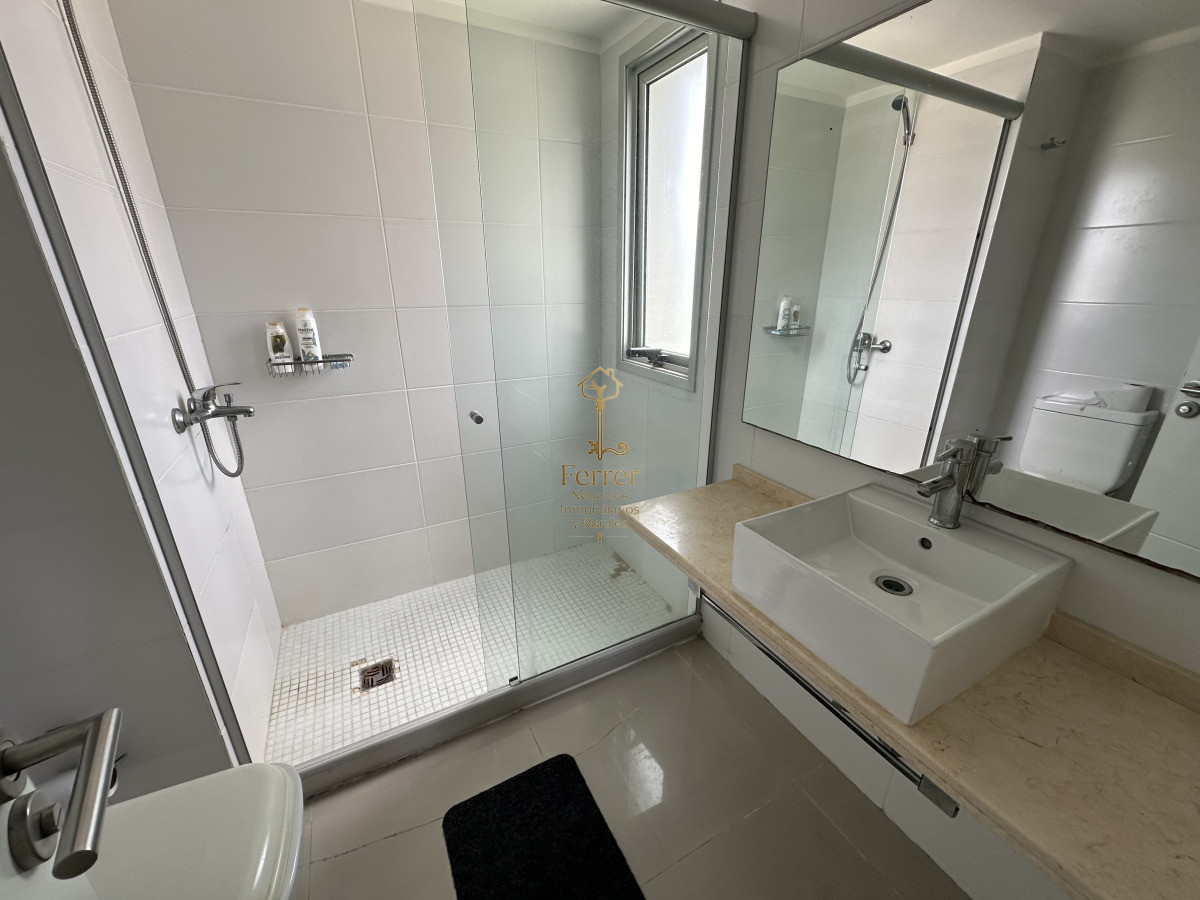 Apartamento ID.488 - Exclusivo apartamento de 2 dormitorios con parrillero y amenities premium en Punta del Este 