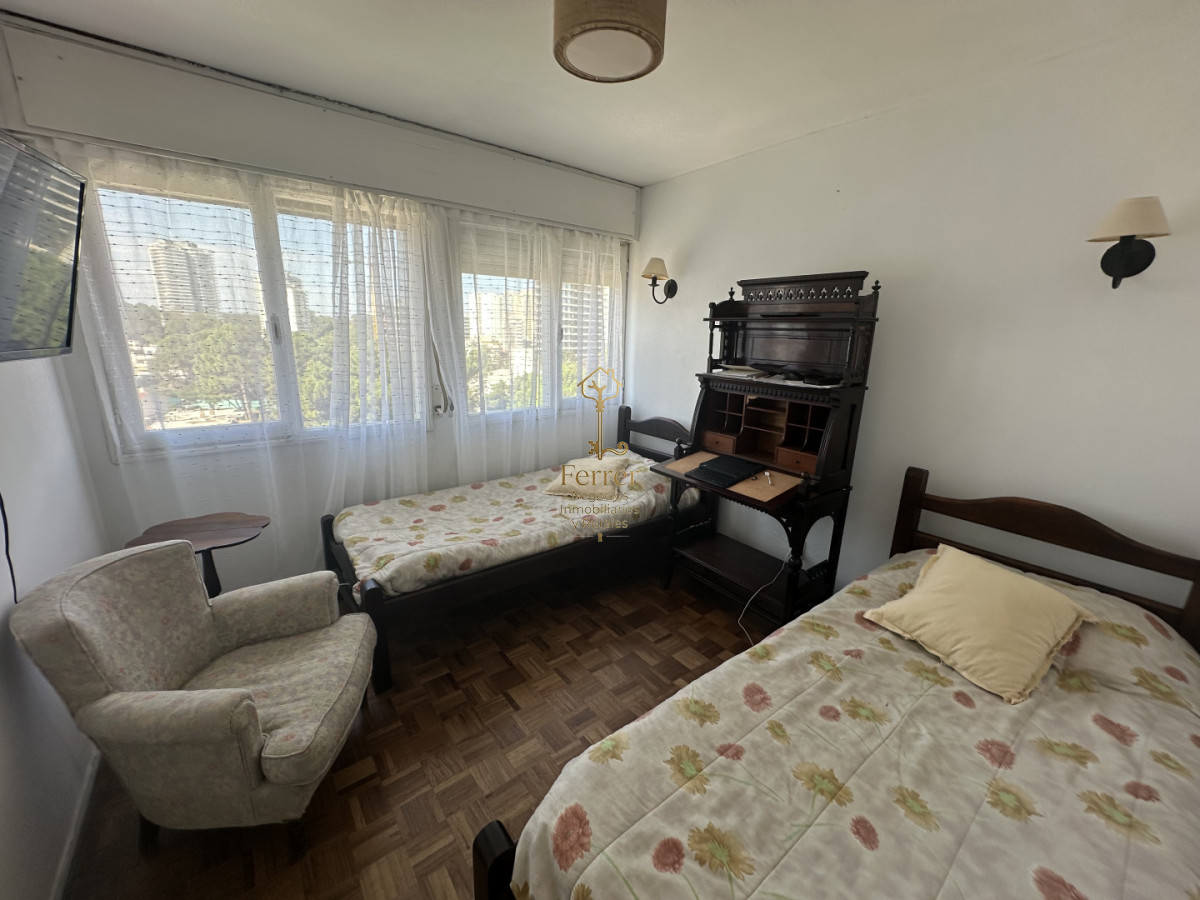 Apartamento ID.508 - Apartamento en alquiler de tres dormitorios en brava Punta del Este