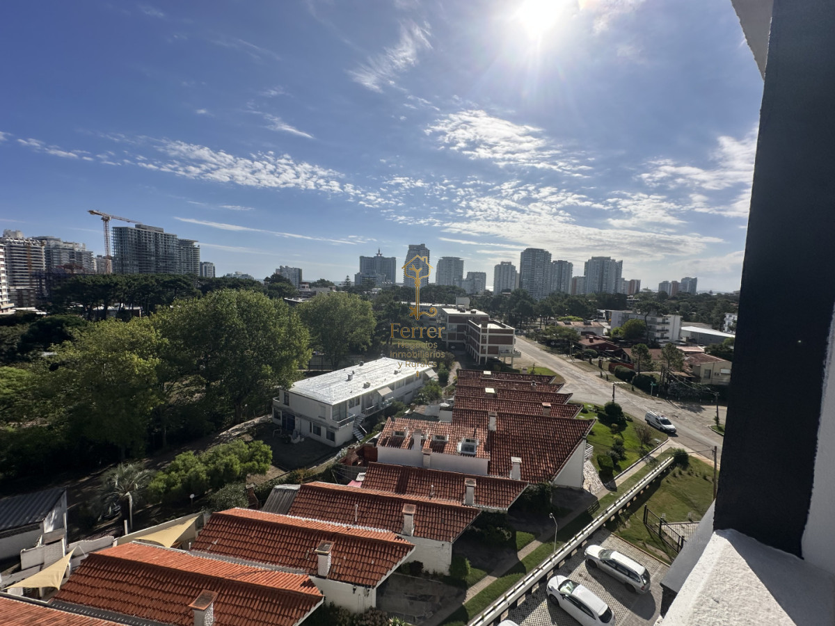 Apartamento ID.508 - Apartamento en alquiler de tres dormitorios en brava Punta del Este