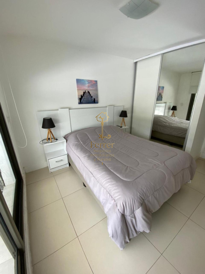 Apartamento ID.739 - Apartamento en venta de 1 dormitorio y medio + 2 baños en Punta del Este 