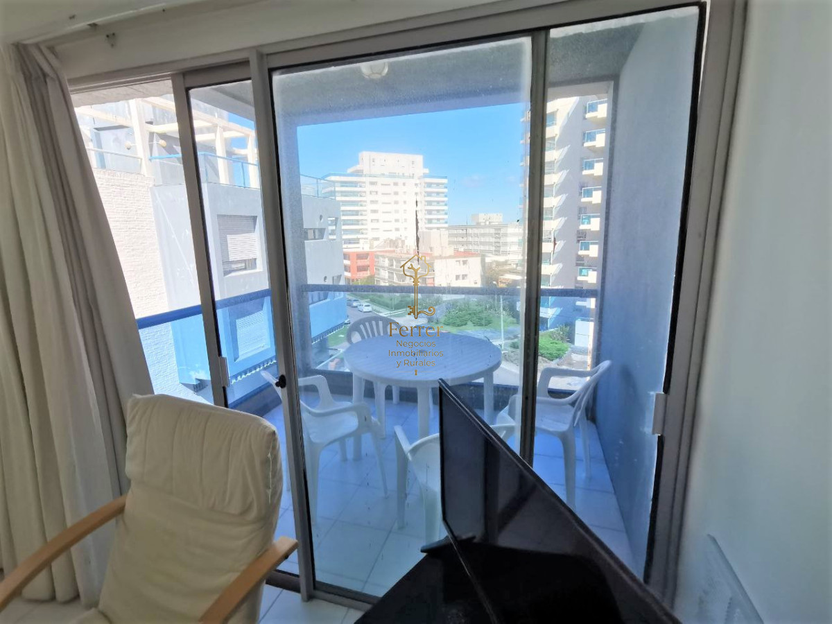 Apartamento ID.498 - Apartamento en alquiler enero febrero de dos dormitorios en brava Punta del Este 
