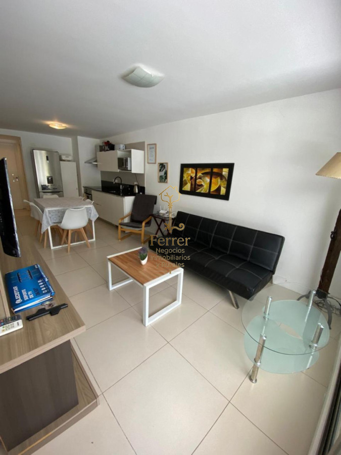 Apartamento ID.739 - Apartamento en venta de 1 dormitorio y medio + 2 baños en Punta del Este 