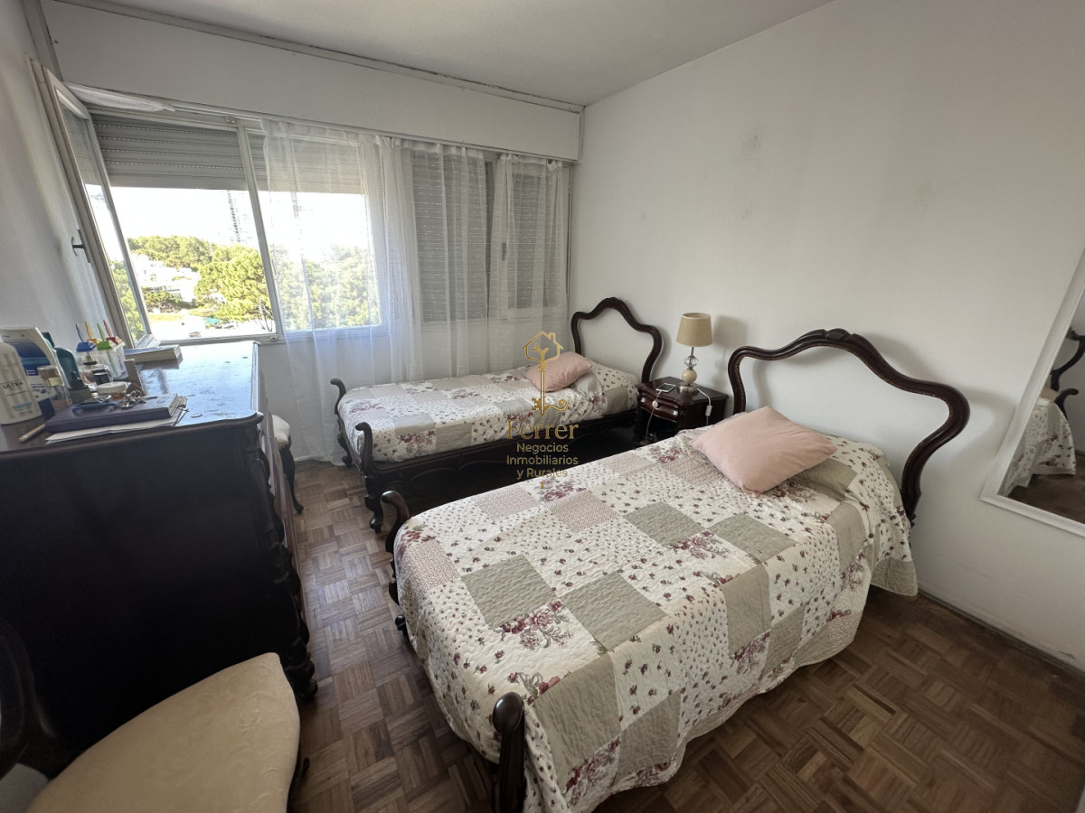 Apartamento ID.508 - Apartamento en alquiler de tres dormitorios en brava Punta del Este