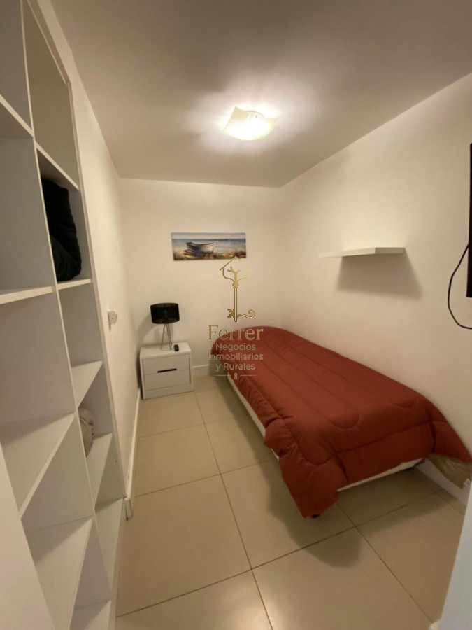 Apartamento ID.739 - Apartamento en venta de 1 dormitorio y medio + 2 baños en Punta del Este 