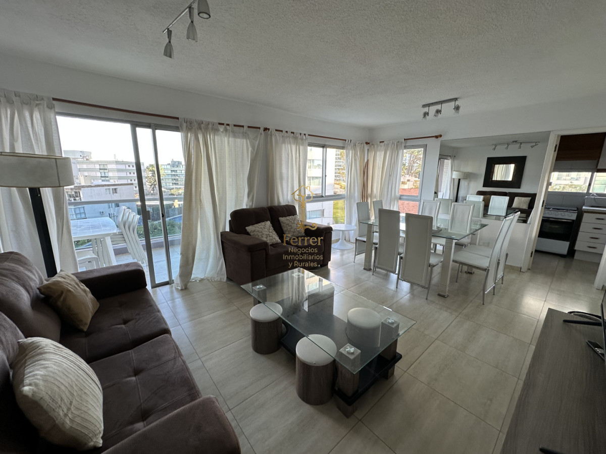 Apartamento ID.578 - Apartamento tres dormitorios en Brava Punta del Este 