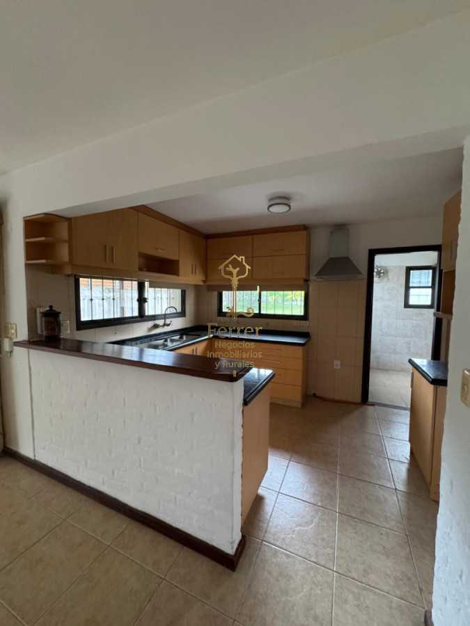 Casa ID.761 - Casa alquiler anual en Punta del Este Pinares 