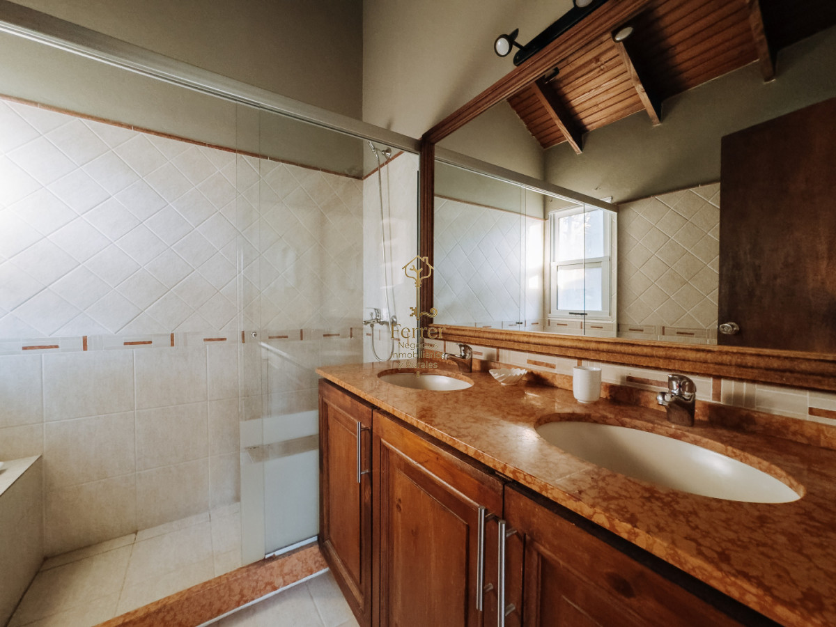 Casa ID.682 - Casa disponible en alquiler anual en José Ignacio 
