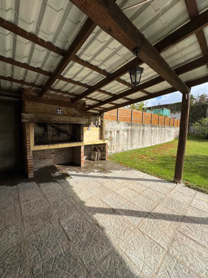 Casa ID.761 - Casa alquiler anual en Punta del Este Pinares 