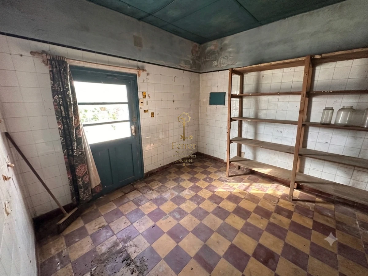 Casa ID.1104 - Casa con gran potencial de inversión en Barrio Uriarte, Castillos