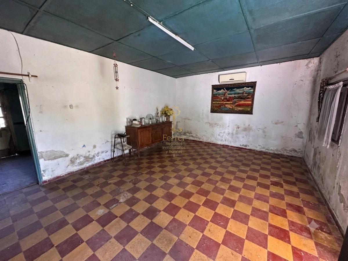Casa ID.1104 - Casa con gran potencial de inversión en Barrio Uriarte, Castillos