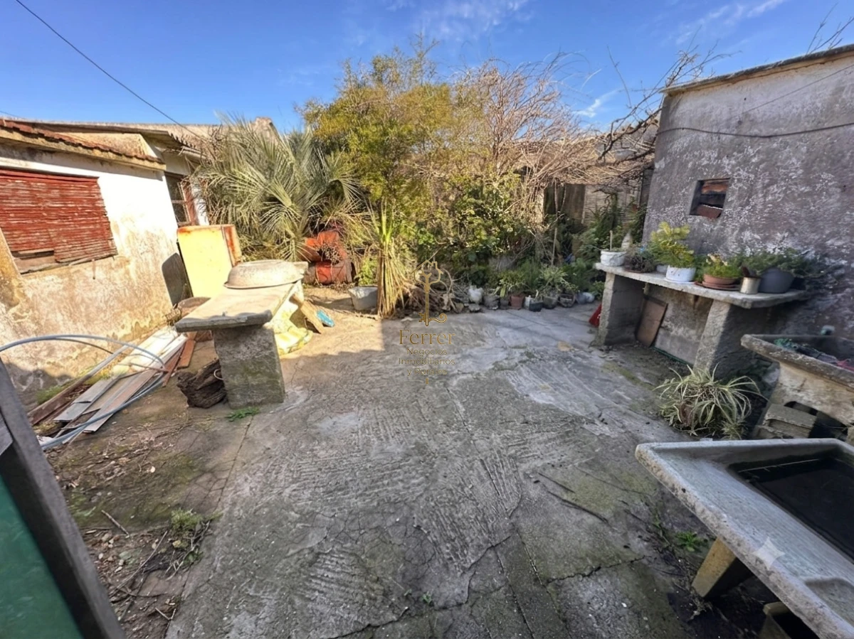 Casa ID.1104 - Casa con gran potencial de inversión en Barrio Uriarte, Castillos