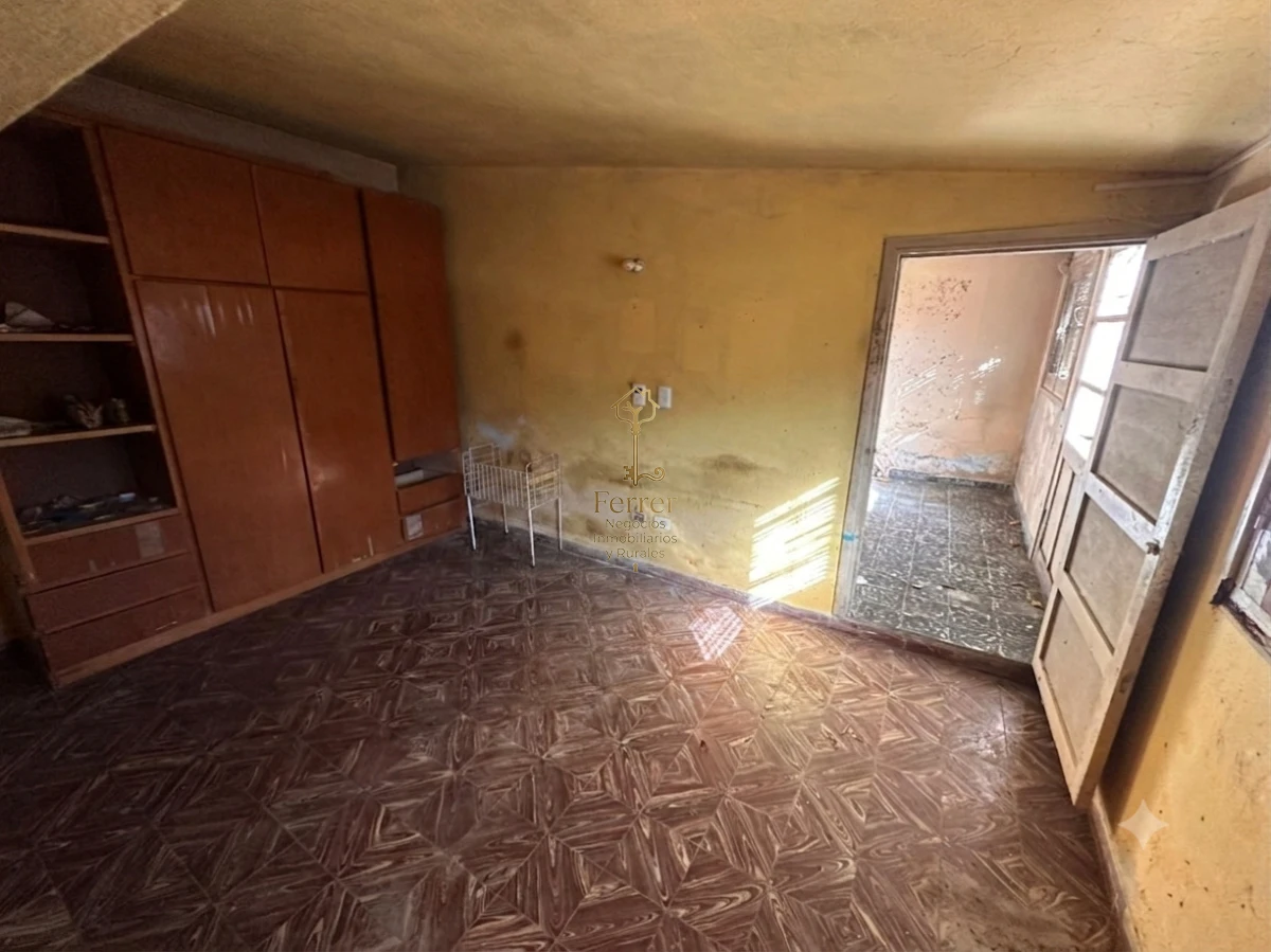 Casa ID.1104 - Casa con gran potencial de inversión en Barrio Uriarte, Castillos