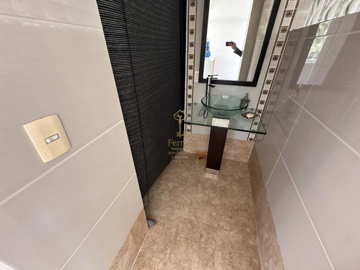 Casa ID.639 - Casa alquiler anual tres dormitorios en Punta del Este 