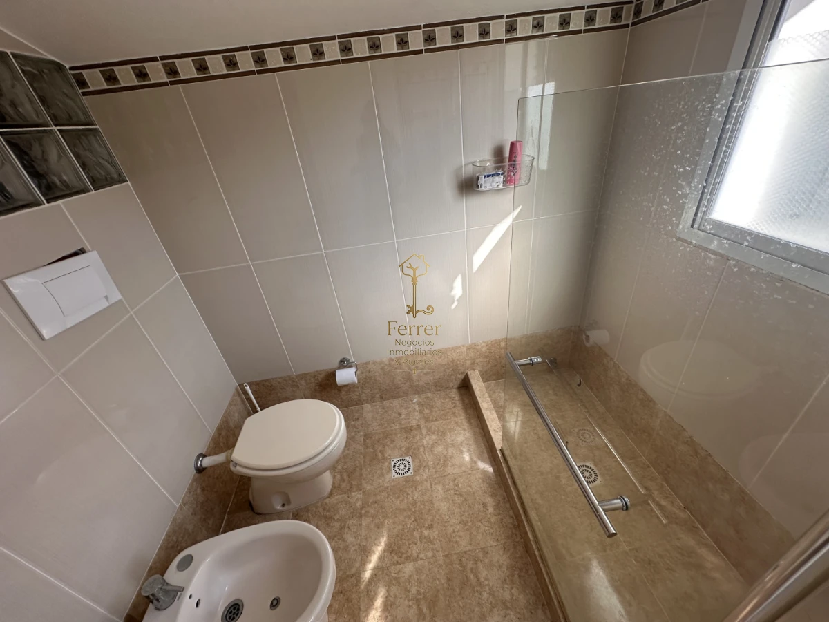 Casa ID.639 - Casa alquiler anual tres dormitorios en Punta del Este 