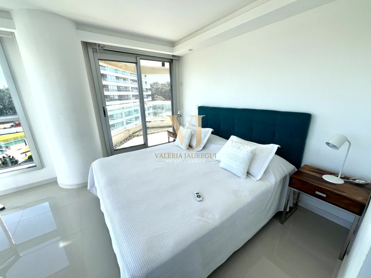 Apartamento ID.861 - Venta Look Brava 2 dormitorios más dependencia de servicio. 