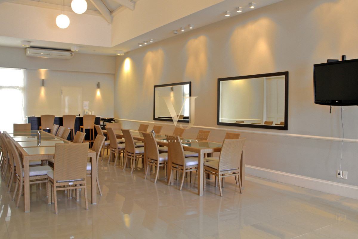 Apartamento ID.674 - Torre Imperiale Planta unificada 4 suites más dependencia de servicio