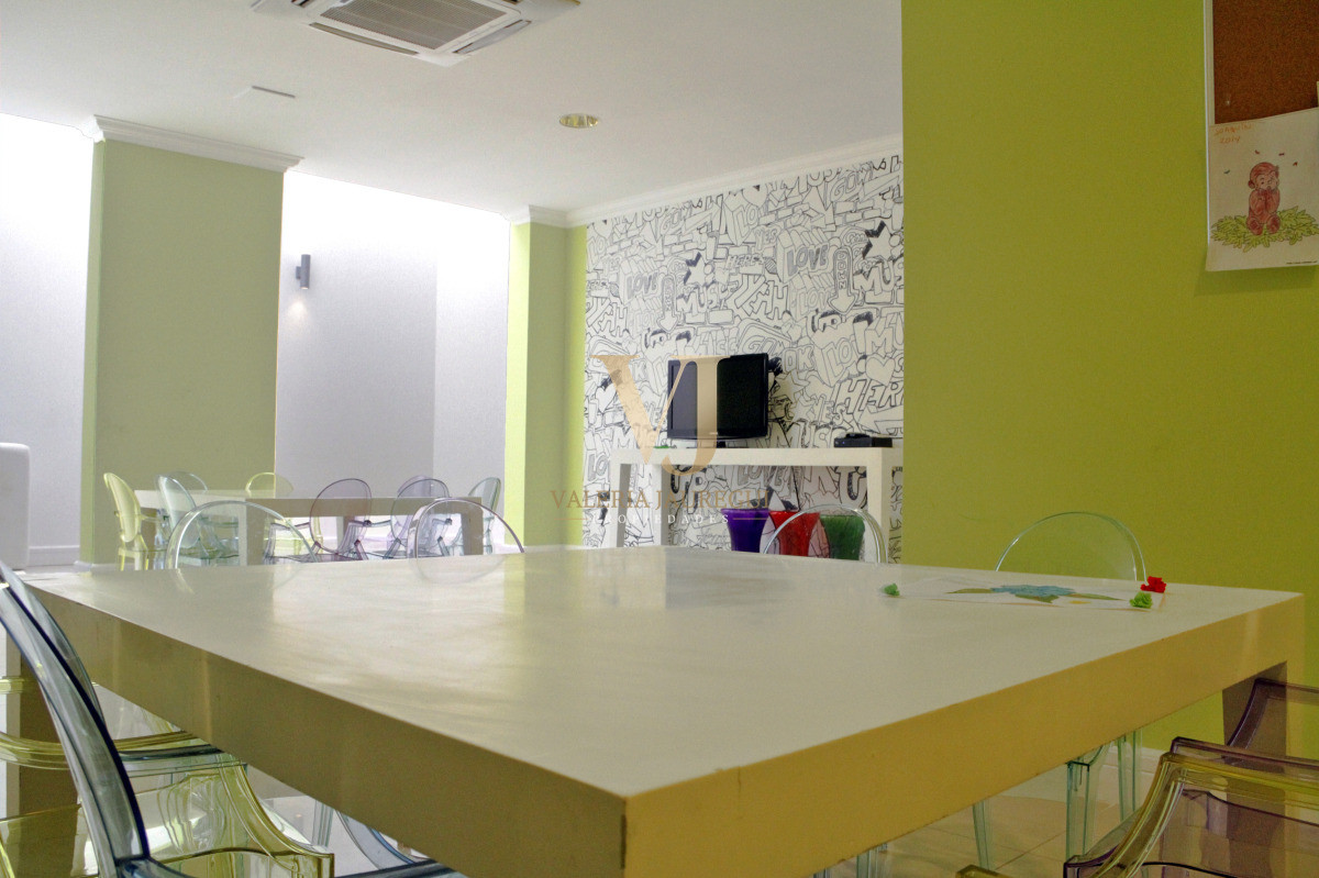 Apartamento ID.674 - Torre Imperiale Planta unificada 4 suites más dependencia de servicio