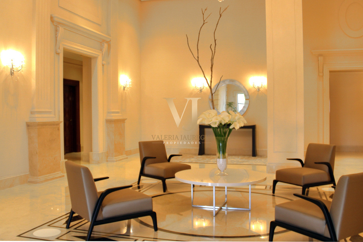 Apartamento ID.674 - Torre Imperiale Planta unificada 4 suites más dependencia de servicio