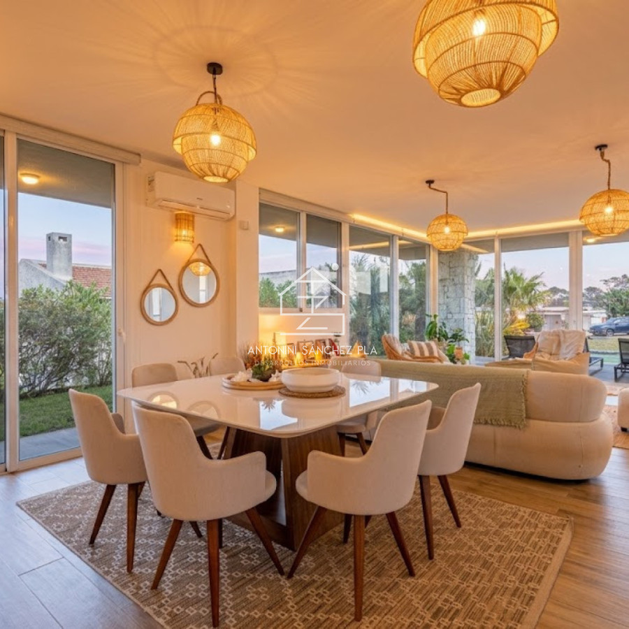 Casa ID.4515 - CASA EN VENTA A 50M DEL MAR 