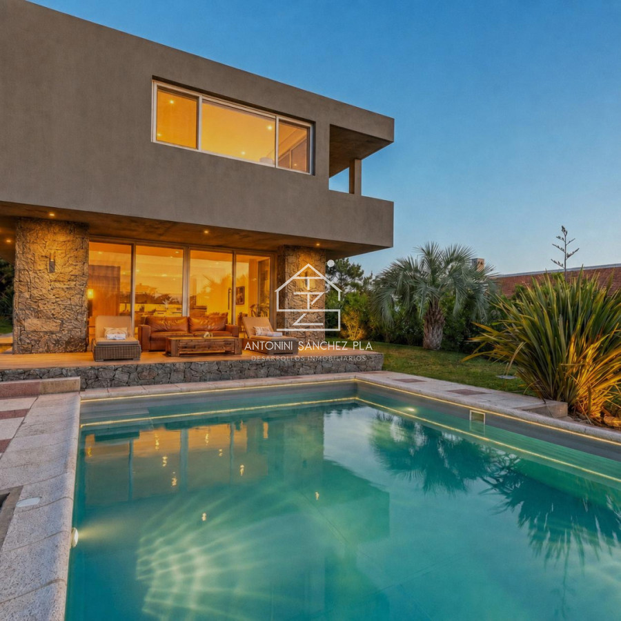 Casa ID.4515 - CASA EN VENTA A 50M DEL MAR 