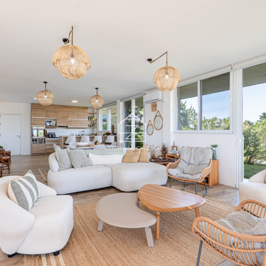 Casa ID.4515 - CASA EN VENTA A 50M DEL MAR 