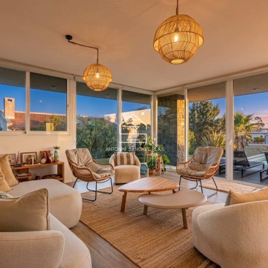 Casa ID.4515 - CASA EN VENTA A 50M DEL MAR 