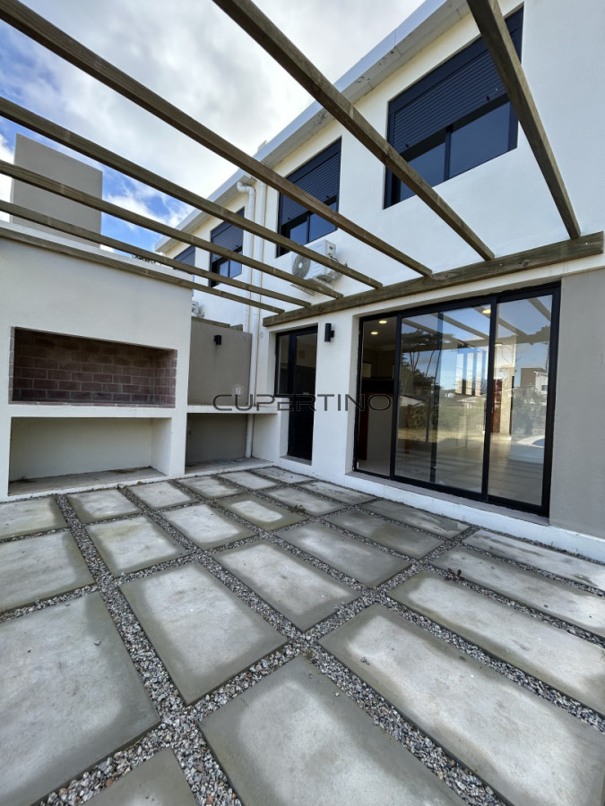 VENTA CASA DE 3 DORM 3 BAÑOS PINARES — foto 16