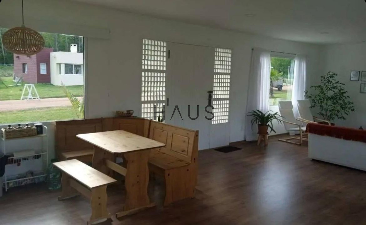 Casa ID.800 - Casa en Punta Ballena, Verde Mora